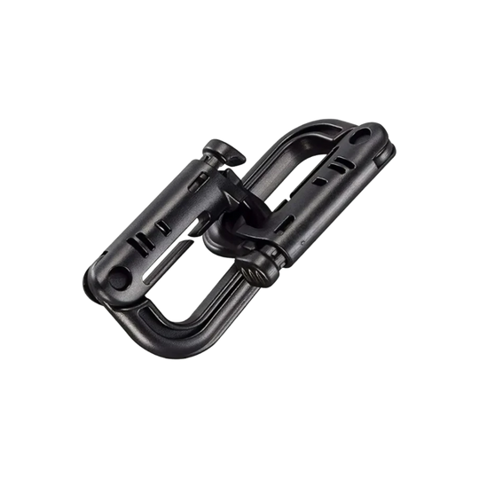 Locking D-Ring